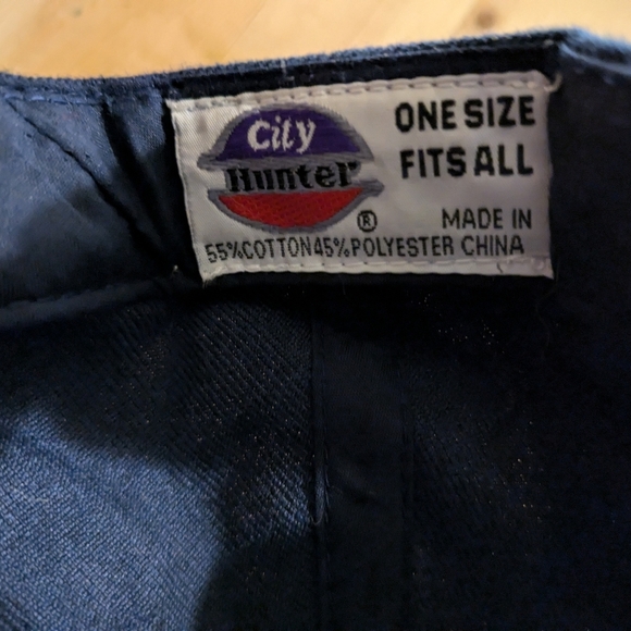 Hunter Blue and Red Men's Hat - Picture 6 of 6